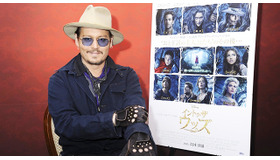 「赤ずきん」のオオカミを演じるジョニー・デップ／『イントゥ・ザ・ウッズ』　（C）2015 Disney Enterprises,INC. All Rights Reserved.