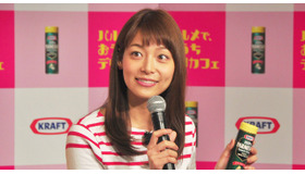 1日店長に就任した相武紗季／「パルメで、おうちデリカフェ」