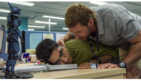 『チャッピー』 - (C) Chappie - Photos By STEPHANIE BLOMKAMP