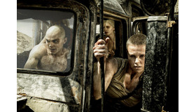 『マッドマックス 怒りのデス・ロード』-(C) 2015 VILLAGE ROADSHOW FILMS (BVI) LIMITED