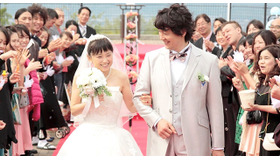 佐々木蔵之介＆永作博美『夫婦フーフー日記』-(C) 2015 川崎フーフ・小学館／「夫婦フーフー日記」製作委員会