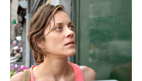 マリオン・コティヤール主演『サンドラの週末』　（C）Les Films du Fleuve - Archipel 35 - Bim Distribuzione - Eyeworks - RTBF(Televisions, belge) - France 2 Cinema