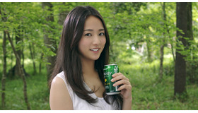 木村文乃／「フォレスティ森のソーダ<レモン＆ライム>」新TV-CM「森の香り」篇