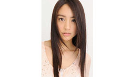 「恋仲」に出演する山本美月