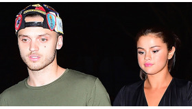 セレーナ・ゴメス、アレックス・デロンと熱愛発覚!?