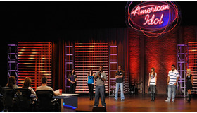 「アメリカン・アイドル　シーズン8」 -(C) 2009 Fox Broadcasting Co. 