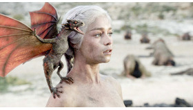 「ゲーム・オブ・スローンズ 第一章：七王国戦記」　Game of Thrones (C) 2015 Home Box Office,Inc. All rights reserved. HBO(R) and related service marks are the property of Home Box Office, Inc. Distributed by Warner Home Video Inc.