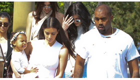 カニエ・ウェスト＆キム・カーダシアン・ウェスト＆娘ノース-(C)Getty Images