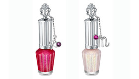 ジルスチュアート ホロスコープネイルズ resourceful Scorpi（写真右）、philosopher Sagittarius（写真左） 各1,800円／ジルスチュアート ビューティ