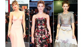 第72回「ヴェネチア国際映画祭」レッドカーペット・ファッション／【中央】アンバー・ハード＆【右】クリステン・スチュワート＆【左】ダコタ・ジョンソン -(C) Getty Images