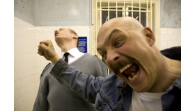 『ブロンソン』　(C)Red Mist Distribution Limited 2008