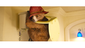 『パディントン』　-（C） 2014 STUDIOCANAL S.A.  TF1 FILMS PRODUCTION S.A.S Paddington Bear (TM),Paddington(TM) AND PB(TM) are trademarks of Paddington and Company Limited