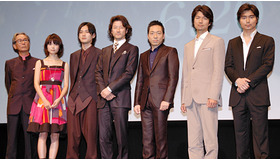 『劔岳　点の記』完成披露試写会。（左から）木村大作監督、宮崎あおい、松田龍平、浅野忠信、香川照之、仲村トオル、小澤征悦