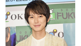 「本郷奏多 カレンダー2016」発売記念握手会