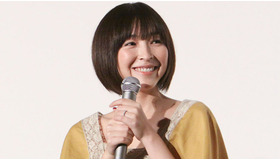 岡田准一と共に『おと・な・リ』トークイベントに出席した麻生久美子