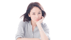 「第48回日本有線大賞」を務める吉田羊