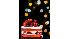 品川・御殿山の東京マリオットホテルでは、ペストリー＆ベーカリー「GGCo.」（ジージーコー）にて、2015年の新作クリスマスケーキ＆ブレッド全6種を発売！