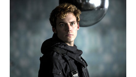 サム・クラフリン／『ハンガー・ゲームFINAL：レボリューション』Photo Credit Murray Close／TM&(C)2015 LIONS GATE FILMS INC.ALL RIGHTS RESERVED.