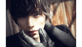 「福士蒼汰　メイキングDVD付卓上カレンダー　2016.4‐2017.3（仮）」／（C）東京ニュース通信社 Photo by Hayato Araki