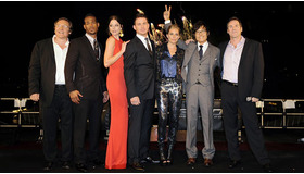 『G.I..ジョー』ジャパン・プレミア（左から）ロレンツォ・ボナヴェンチュラ、マーロン・ウェイアンズ、レイチェル・ニコルズ、チャ二ング・テイタム、シエナ・ミラー、イ・ビョンホン、スティーブン・ソマーズ監督