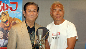 「アルフ」アフレコ収録　小松政夫（左）＆所ジョージ（右）