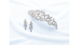 ヘアジュエリー＆イアリングセット レンタル価格 4万3,000円