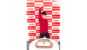 羽生結弦・ロッテ「ガーナチョコレート バレンタイン直前企画」