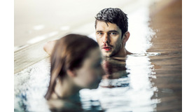 ベン・ウィショー／『ロブスター』 - (C) 2015 Element Pictures, Scarlet Films, Faliro House Productions SA, Haut et Court, Lemming Film, The British Film Institute, Channel Four Television Corporation.