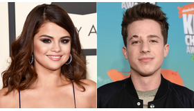 セレーナ・ゴメス＆チャーリー・プース-(C)Getty Images