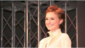 『V　フォー・ヴェンデッタ』ナタリー・ポートマン来日記者会見　メイン