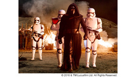『スター・ウォーズ／フォースの覚醒』MovieNEX（C）2016 ＆ TM Lucusfilm Ltd. All Rights Reserved.