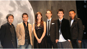 『同じ月を見ている』窪塚洋介、エディソン・チャン、黒木メイサ、山本太郎、深作健太監督、久保田利信 記者会見＆アリーナイベント　メイン
