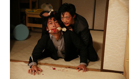 『シマウマ』（C）2015東映ビデオ