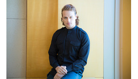 「アウトランダー」サム・ヒューアン／photo：Nahoko Suzuki