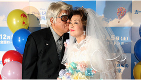 『カールじいさんの空飛ぶ家』プレミア試写会にて　野村克也＆沙知代夫妻