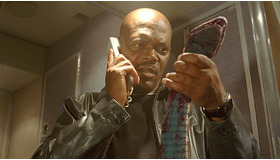 全米初登場第1位『 スネーク・フライト 』10月日本公開決定　メイン