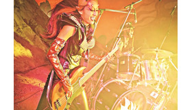 清野菜名／『TOO YOUNG TO DIE！若くして死ぬ』（C）2016 Asmik Ace, Inc. / TOHO CO., LTD. / J Storm Inc. / PARCO CO., LTD. / AMUSE INC. / Otonakeikaku Inc. /　KDDI CORPORATION / GYAO Corporation