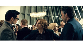 『バットマン vs スーパーマン　ジャスティスの誕生』-（C）2016 Warner Bros. Ent. All Rights Reserved. TM & （C） DC Comics.