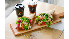 COUTUME 青山 新メニュー「ガレットブーケ サーモン」（左）と「ガレットブーケ プロシュート」（右）