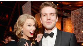 テイラー・スウィフト＆弟オースティン・スウィフト-(C)Getty Images