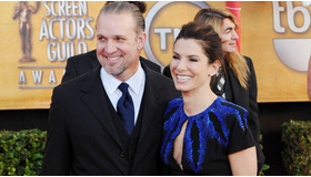 サンドラ・ブロックと夫のジェシー・ジェームズ　-(C) AFLO