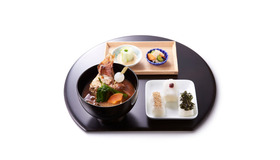 おだし東京　８種のおだしと真鯛のお椀