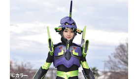 「レンタルの恋」でコスプレを披露する剛力彩芽