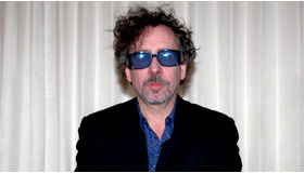 『アリス・イン・ワンダーランド』　ティム・バートン監督