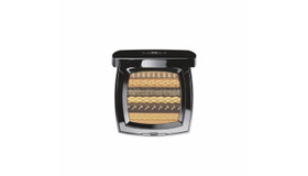 オンブル ラメ ドゥ シャネル（1万2,000円）