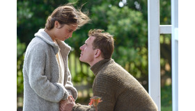 『光をくれた人』 （C）2016 STORYTELLER DISTRIBUTION CO., LLC