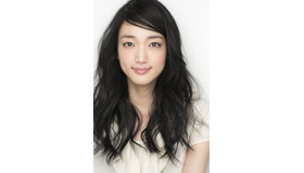 入山法子　舞台「23階の笑い」