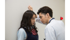 「兄に愛されすぎて困ってます」（C）2017「兄こま」製作委員会 　夜神里奈/小学館