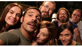 『おとなの事情』　（C）Medusa Film 2015