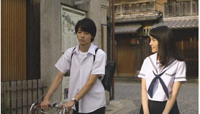 『逆光の頃』（C）タナカカツキ／講談社・２０１７ 東映ビデオ／マイケルギオン